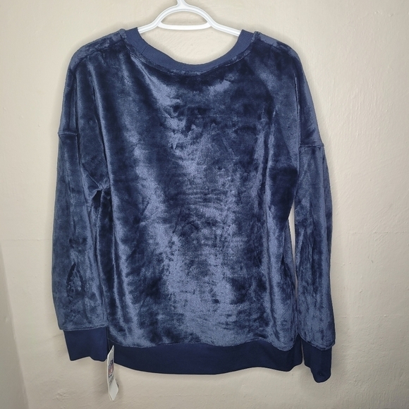 New England Patriots Sweater Girls XL Youth Minky Fleece Sweatshirt NEW NFL - Picture 3 of 3